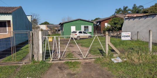 TERRENO COM CHALÉ NA COSTA DOCE